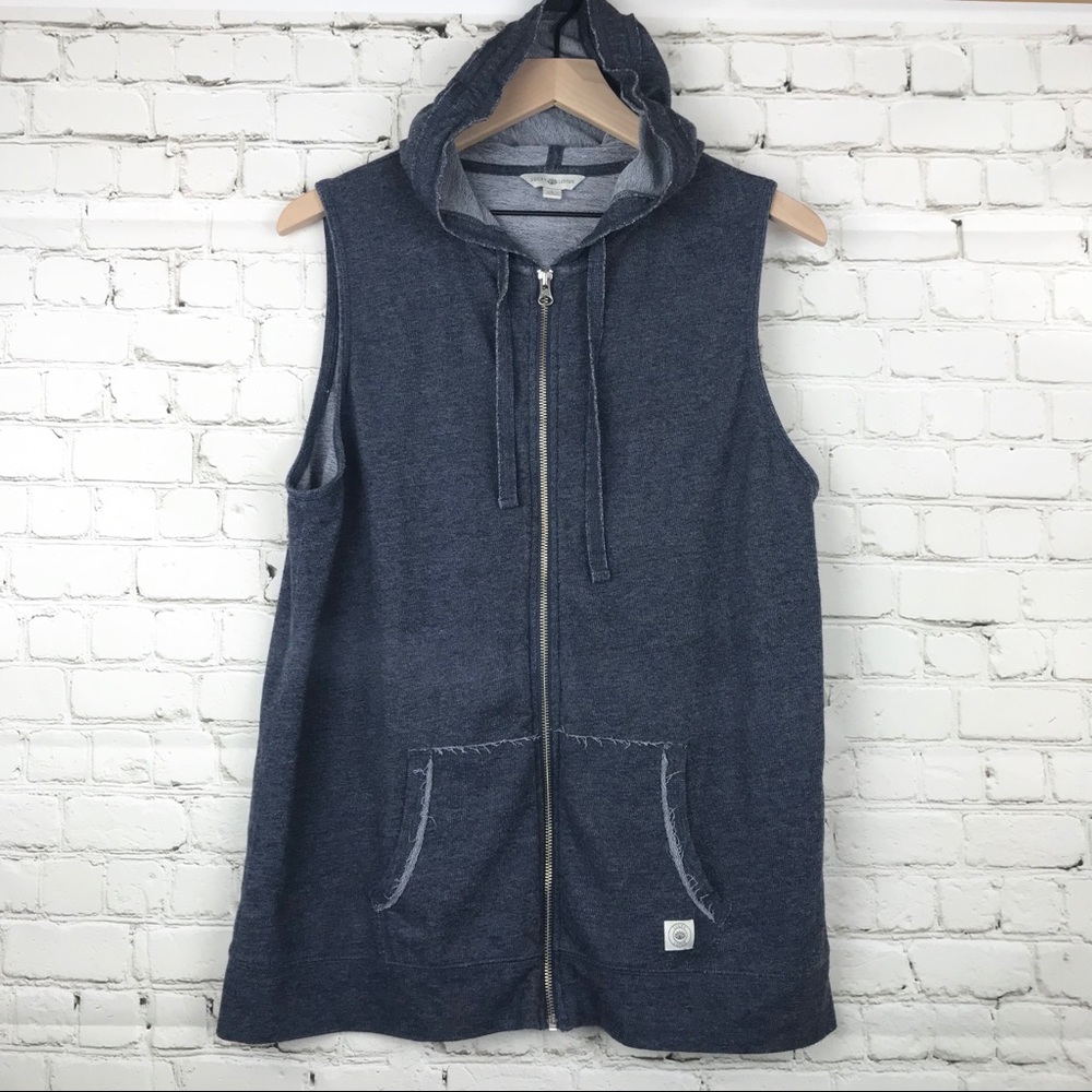 Lucky Lotus Athlesuire Hooded Zip Up Workout Vest